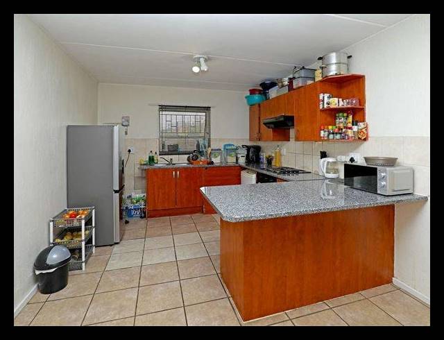 2 BEDROOM APARTMENT FOR SALE IN VORNA VALLEY